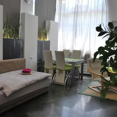 Center 25 Apartamento