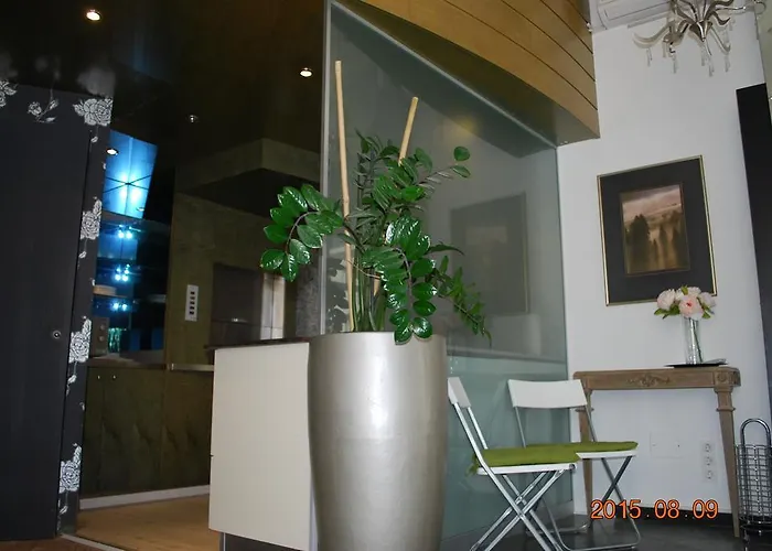 Center 25 * Любляна