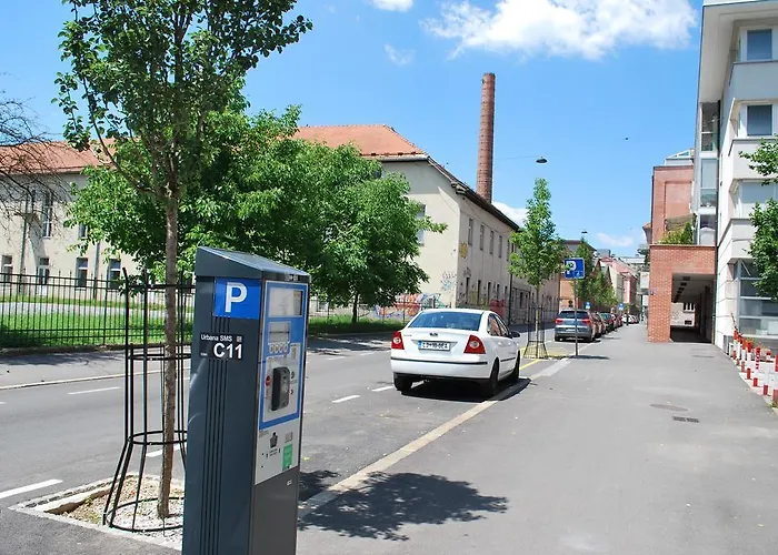 Center 25 Апартаменты *